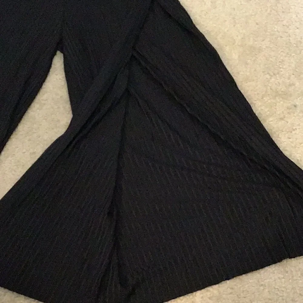 Zara Trafaluc Pants Black Elastic High Waist Culottes Split Seam Wide Leg Size S